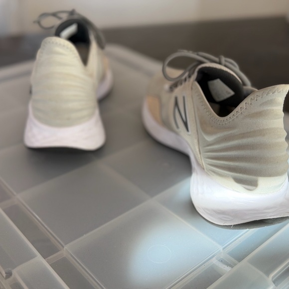 New Balance Cream and Gray Athletic Shoes - Picture 3 of 6